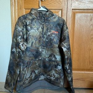 Sitka gradient hoodie timber